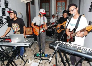 Grup Musik Hari Libur (Aldrin Kevin)
