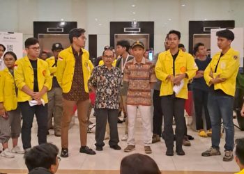 Benturan hingga Kemenangan Kecil bagi Massa Aksi “PR UI Masih Banyak”