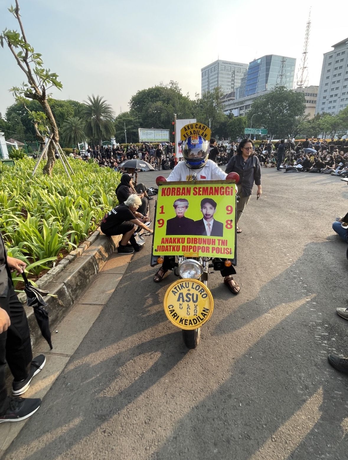 Aksi Kamisan Ke-836: Surat Terakhir Aksi Kamisan Untuk Presiden RI